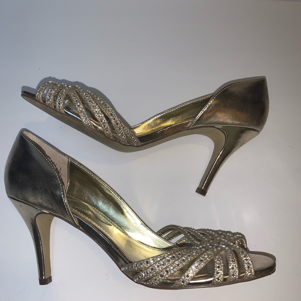 Gold sparkle heels